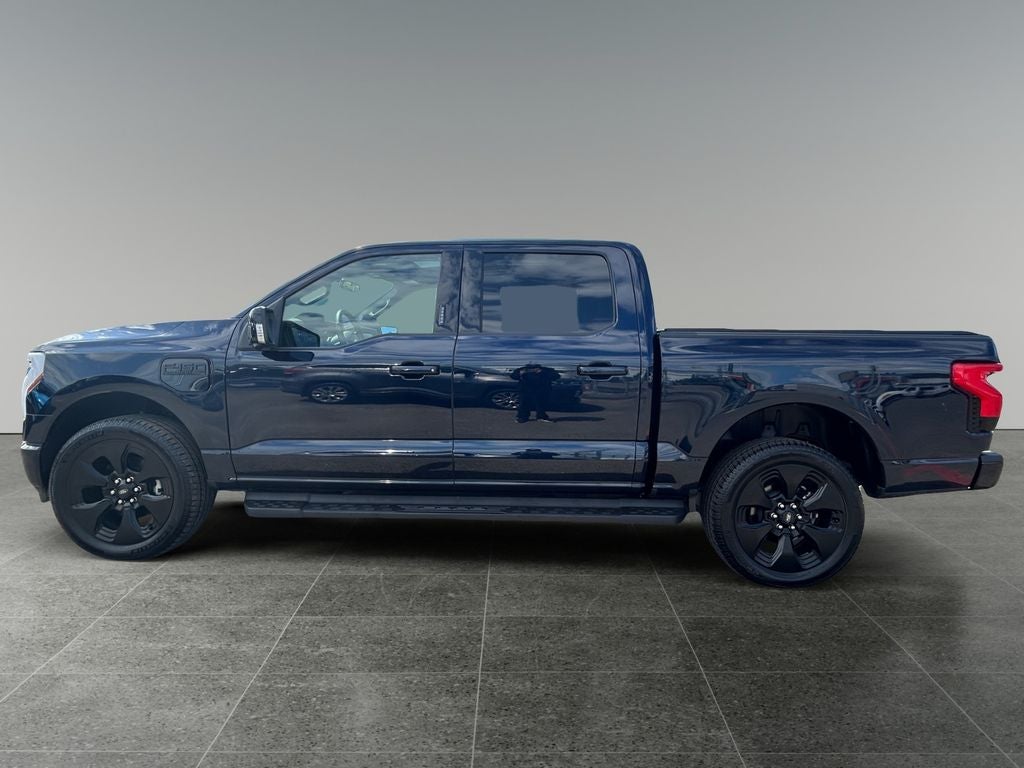 2025 Ford F-150 Lightning Platinum
