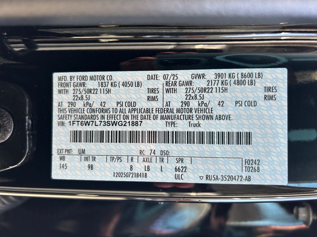 2025 Ford F-150 Lightning Platinum