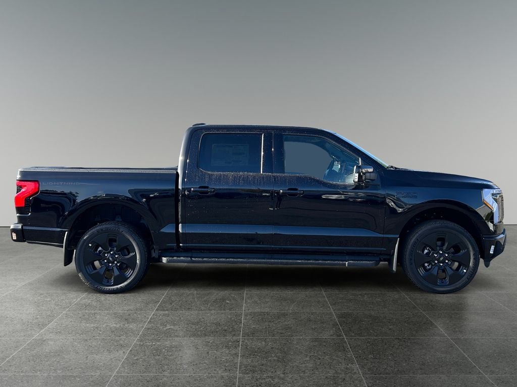 2025 Ford F-150 Lightning Platinum