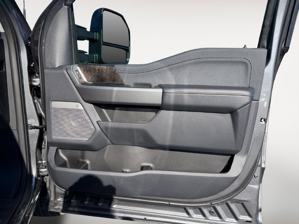 2027 Ford F-250SD Lariat
