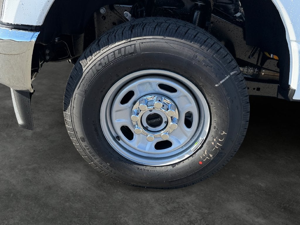 2027 Ford F-250SD XL