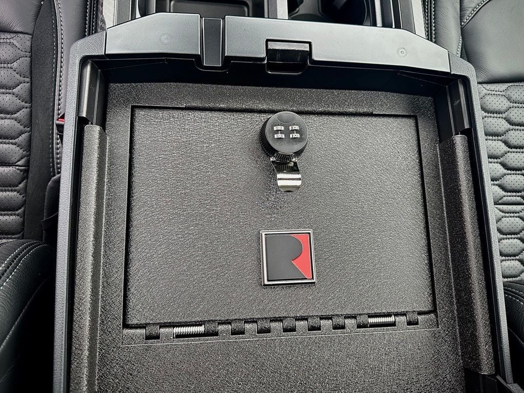 2026 Ford F-250SD Lariat Roush