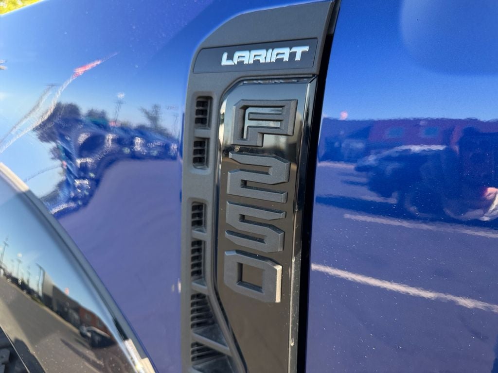 2026 Ford F-250SD Lariat ROUSH