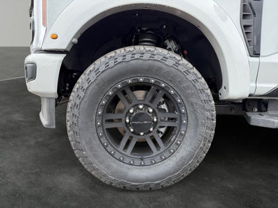 2026 Ford F-250SD Lariat ROUSH