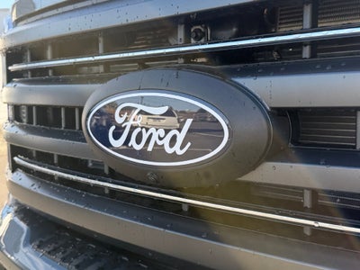 2027 Ford F-250SD XLT
