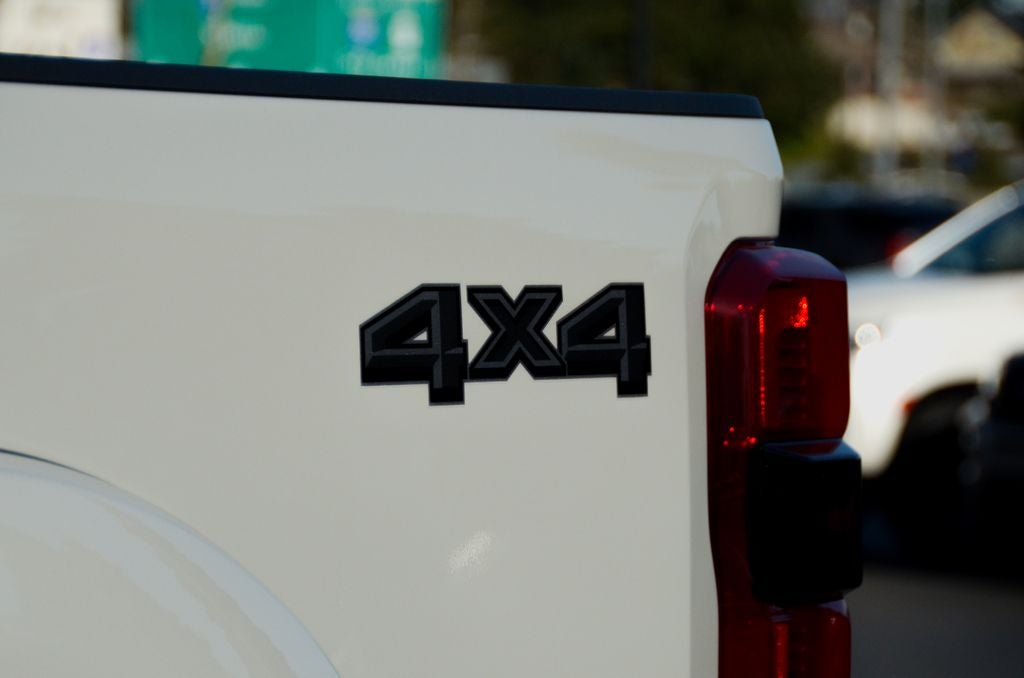 2025 Ford F-250 Black Widow Lariat