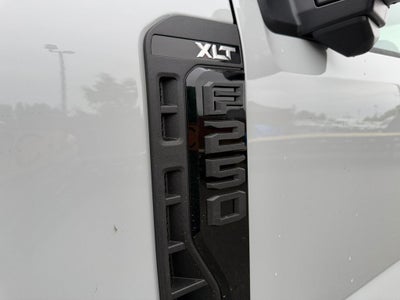 2026 Ford F-250SD XLT