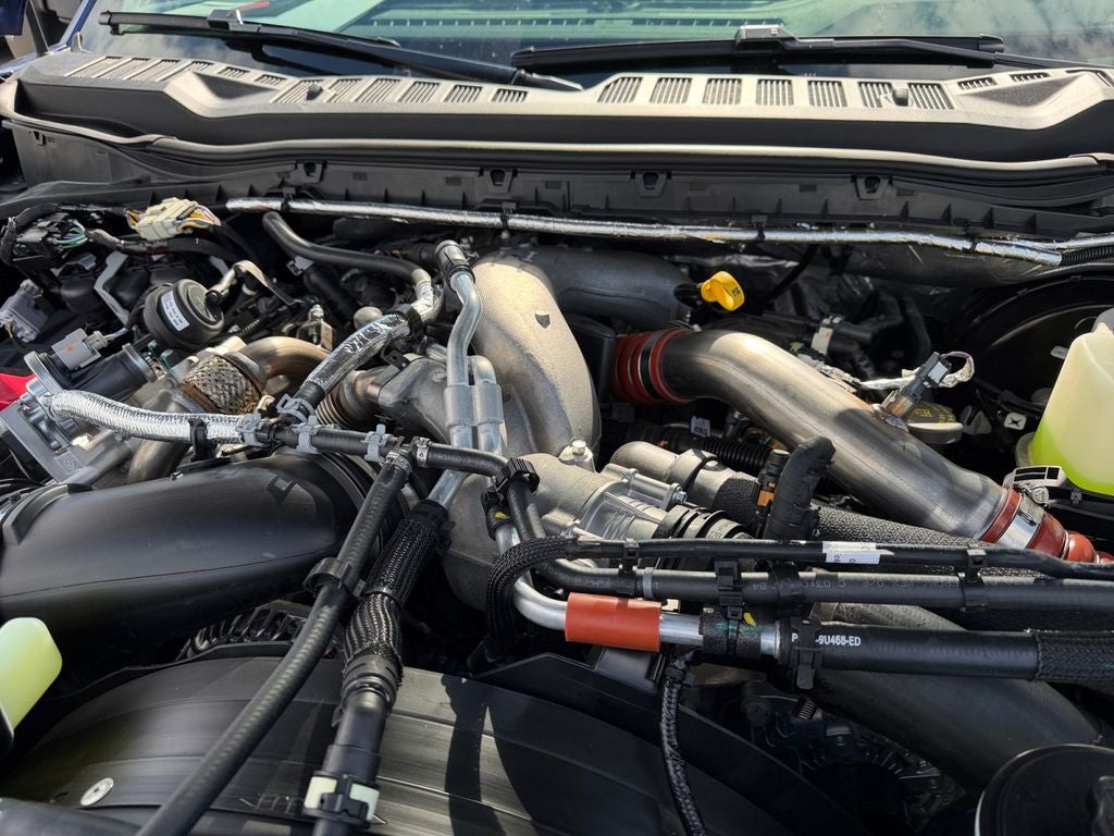 2026 Ford F-350SD Lariat Roush