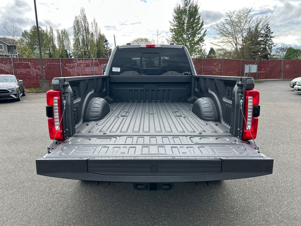 2026 Ford F-350SD Lariat ROUSH