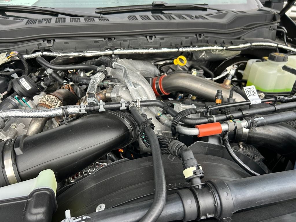 2026 Ford F-350SD Lariat ROUSH