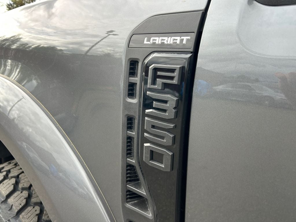 2026 Ford F-350SD Lariat ROUSH