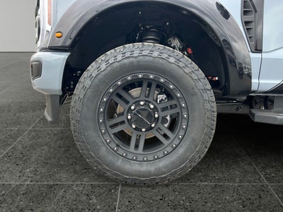 2026 Ford F-350SD Lariat ROUSH