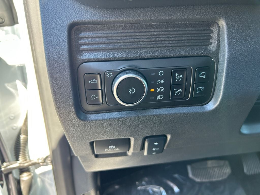 2025 Ford F-350SD Lariat