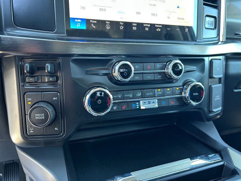 2025 Ford F-350SD Lariat