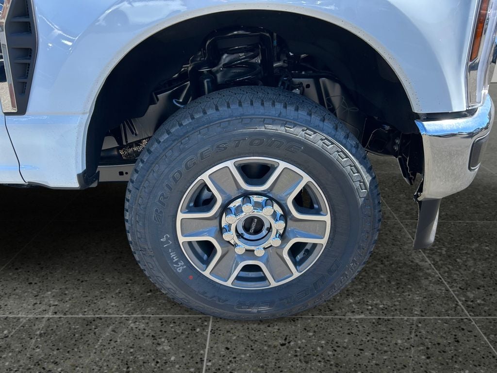 2025 Ford F-350SD Lariat