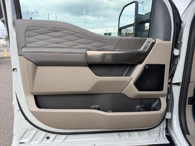 2026 Ford F-350SD Platinum DRW