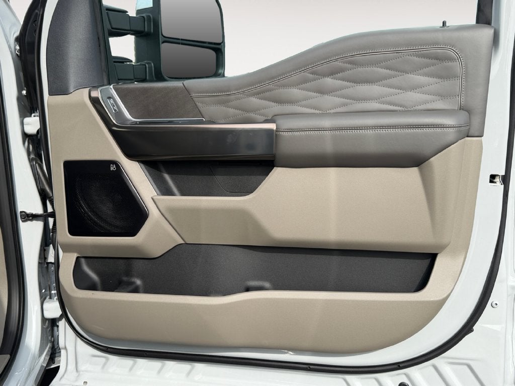 2026 Ford F-350SD Platinum DRW