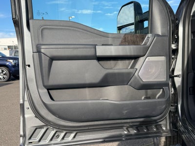 2026 Ford F-350SD Lariat DRW
