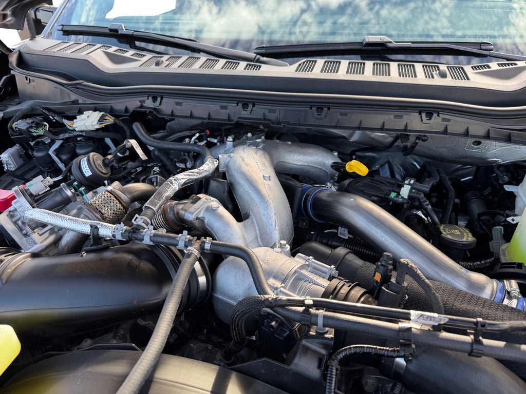2026 Ford F-350SD Lariat DRW