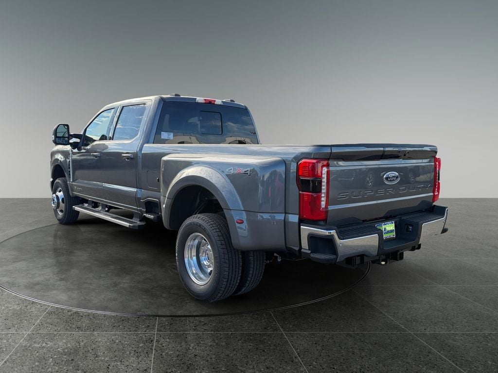 2026 Ford F-350SD Lariat DRW