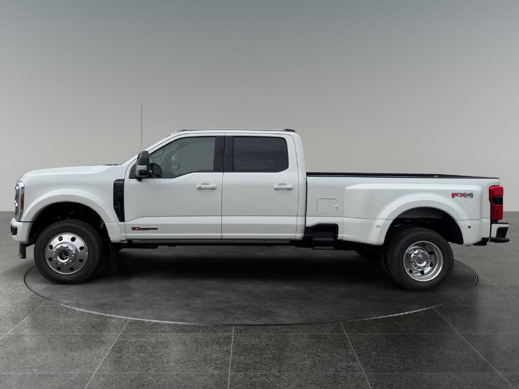 2026 Ford F-450SD Platinum