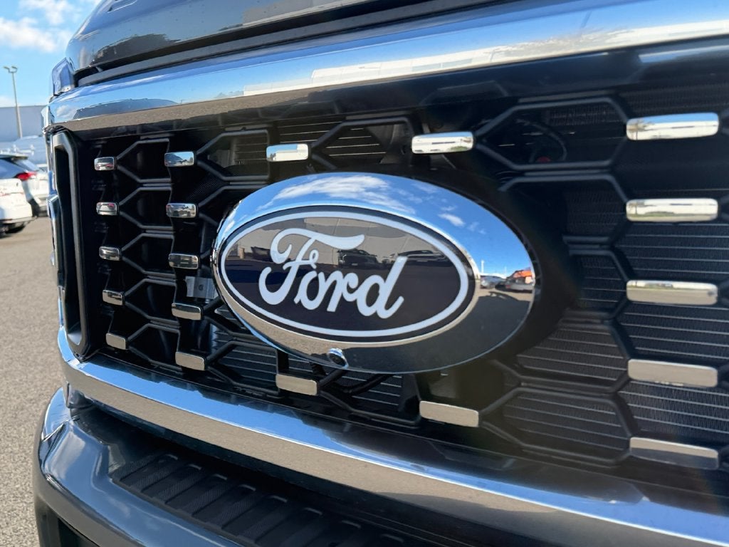 2027 Ford F-450SD Platinum