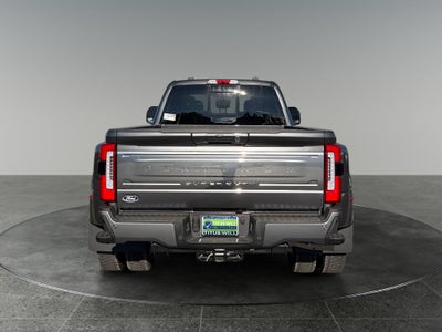 2027 Ford F-450SD Platinum