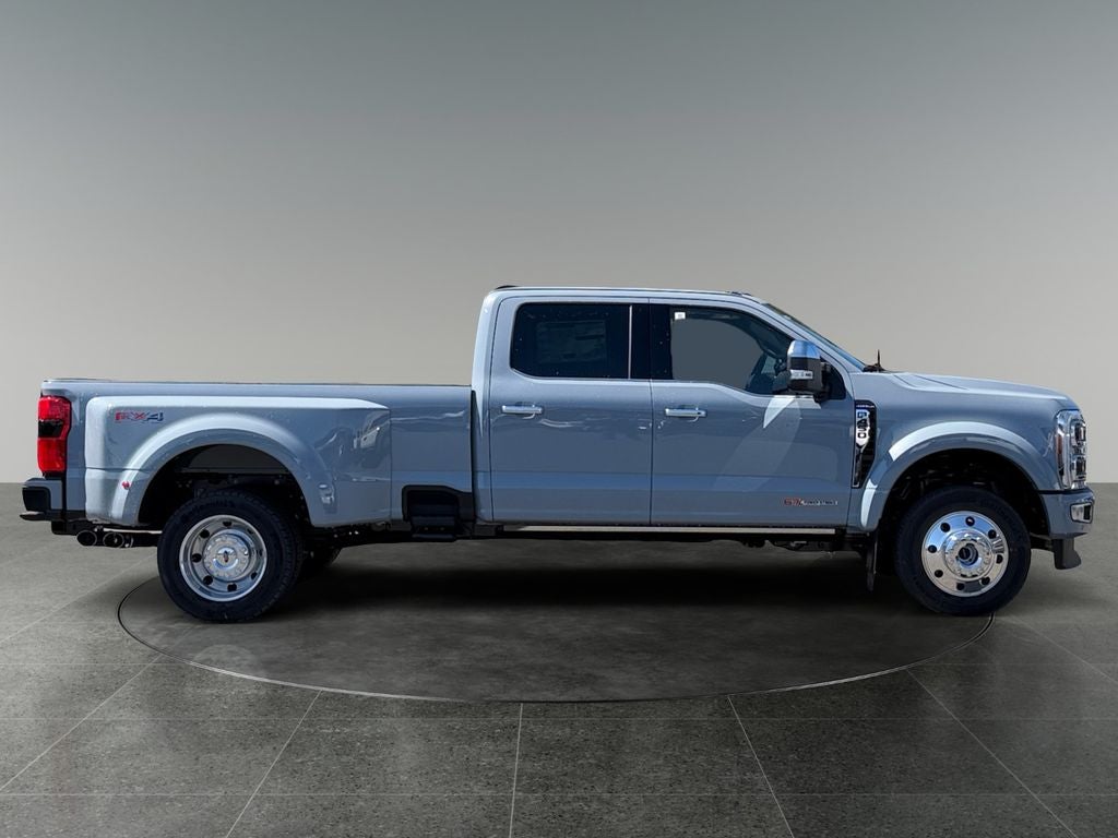 2026 Ford F-450SD Platinum