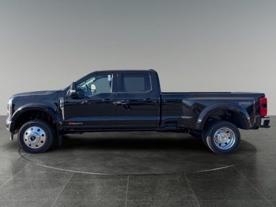 2027 Ford F-450SD Lariat DRW