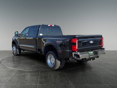 2027 Ford F-450SD Lariat DRW