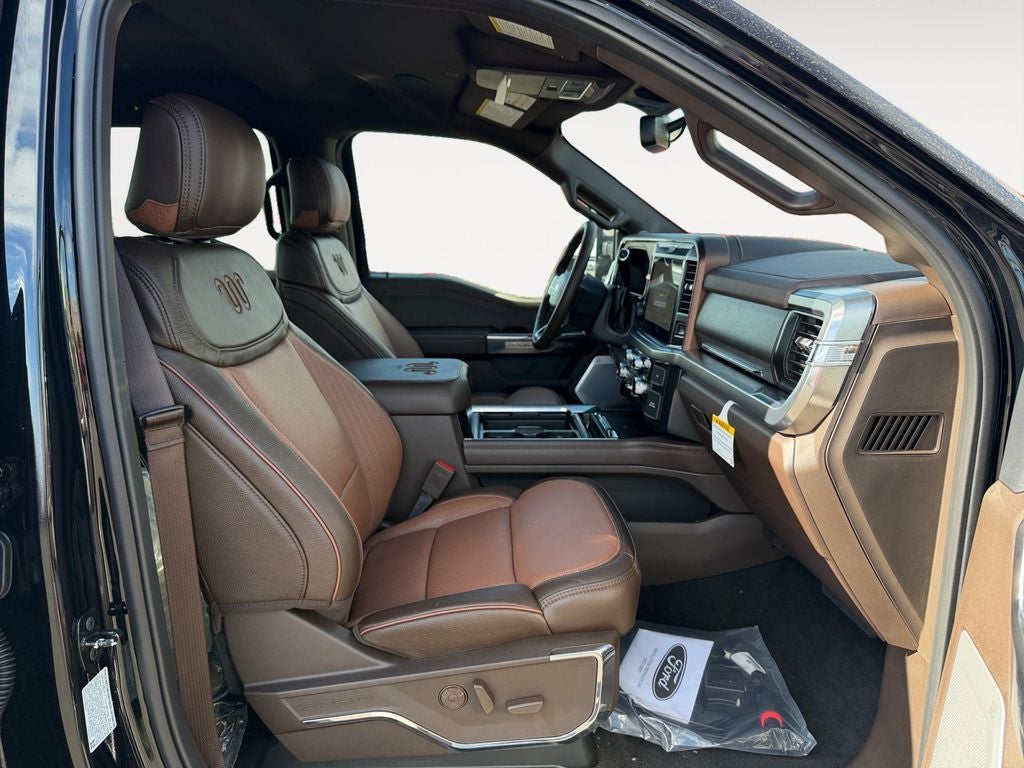2026 Ford F-450SD King Ranch DRW