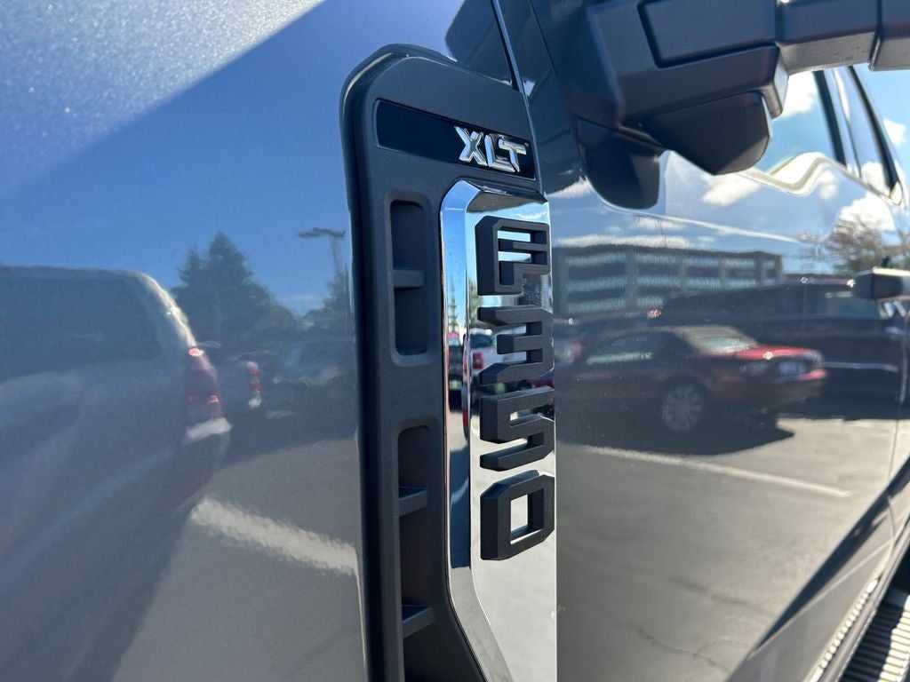 2026 Ford F-350SD XLT