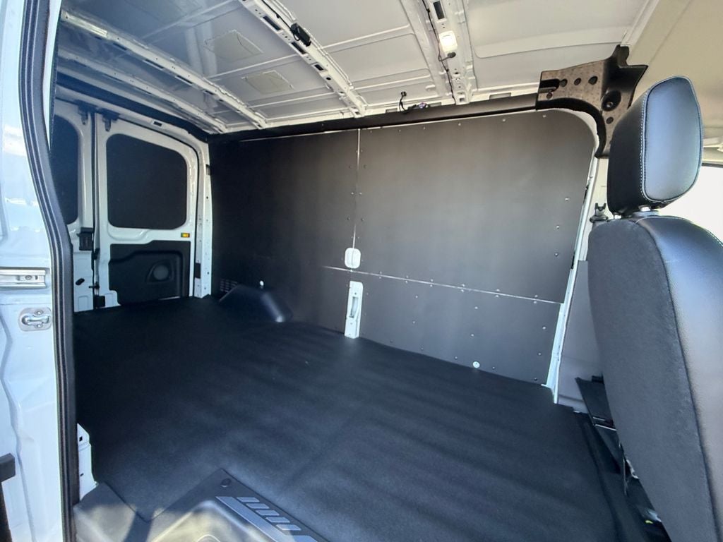 2027 Ford Transit-250 Base