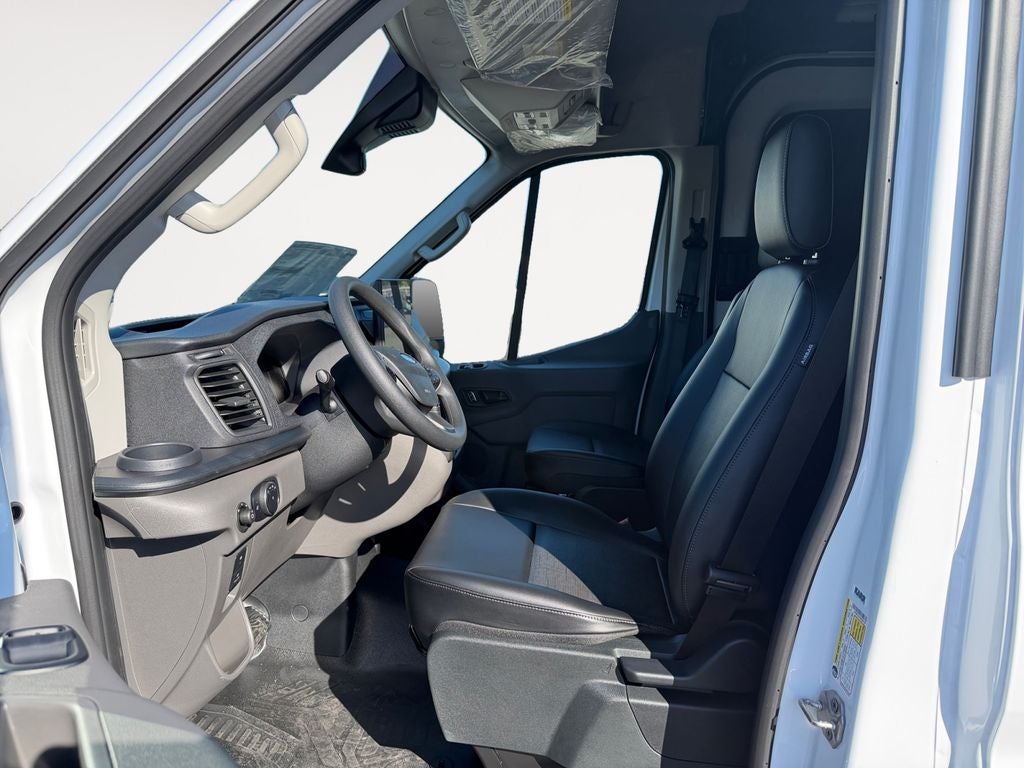 2027 Ford Transit-250 Base