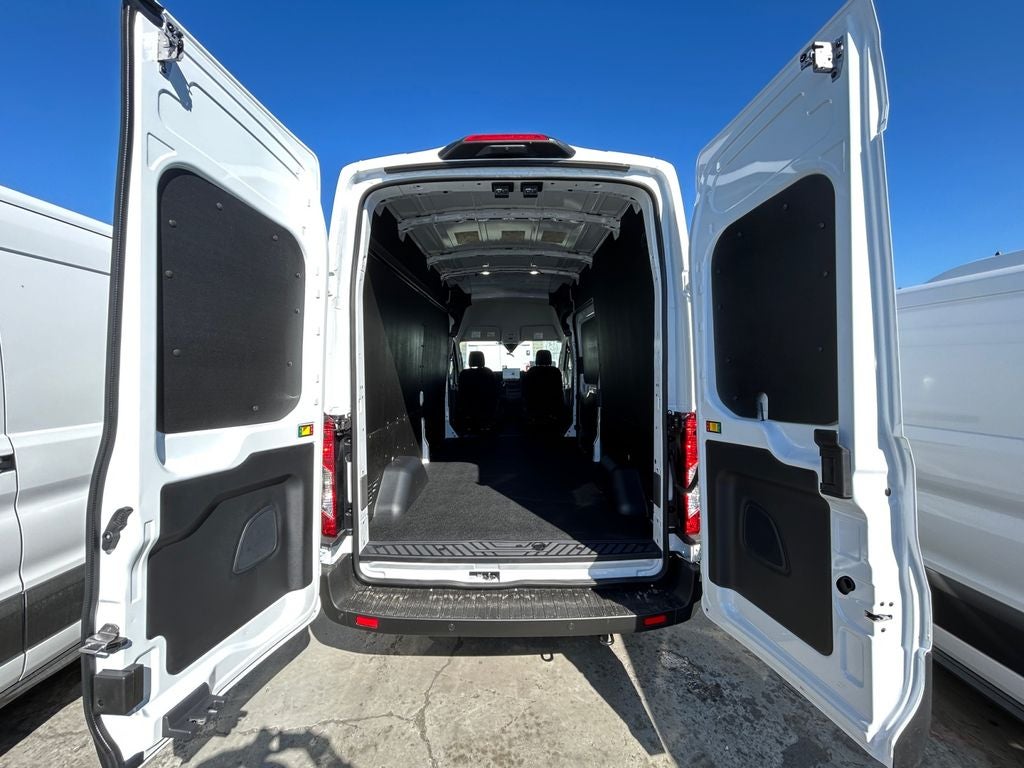 2025 Ford Transit-250 Base