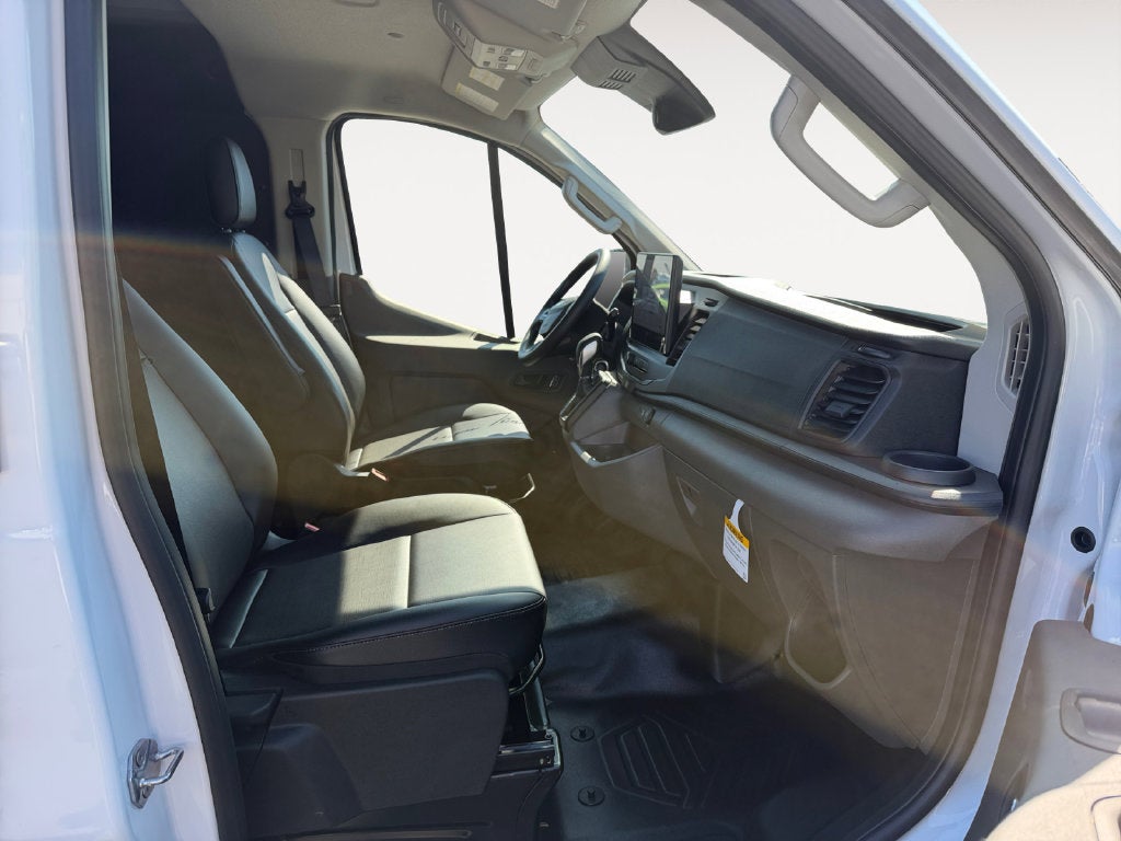 2027 Ford Transit-250 Base