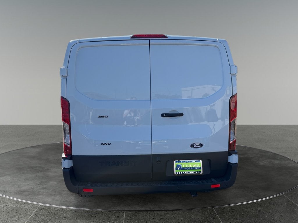 2027 Ford Transit-250 Base