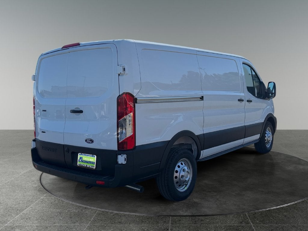 2027 Ford Transit-250 Base