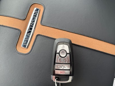 2023 Ford F-150 Platinum Hybrid