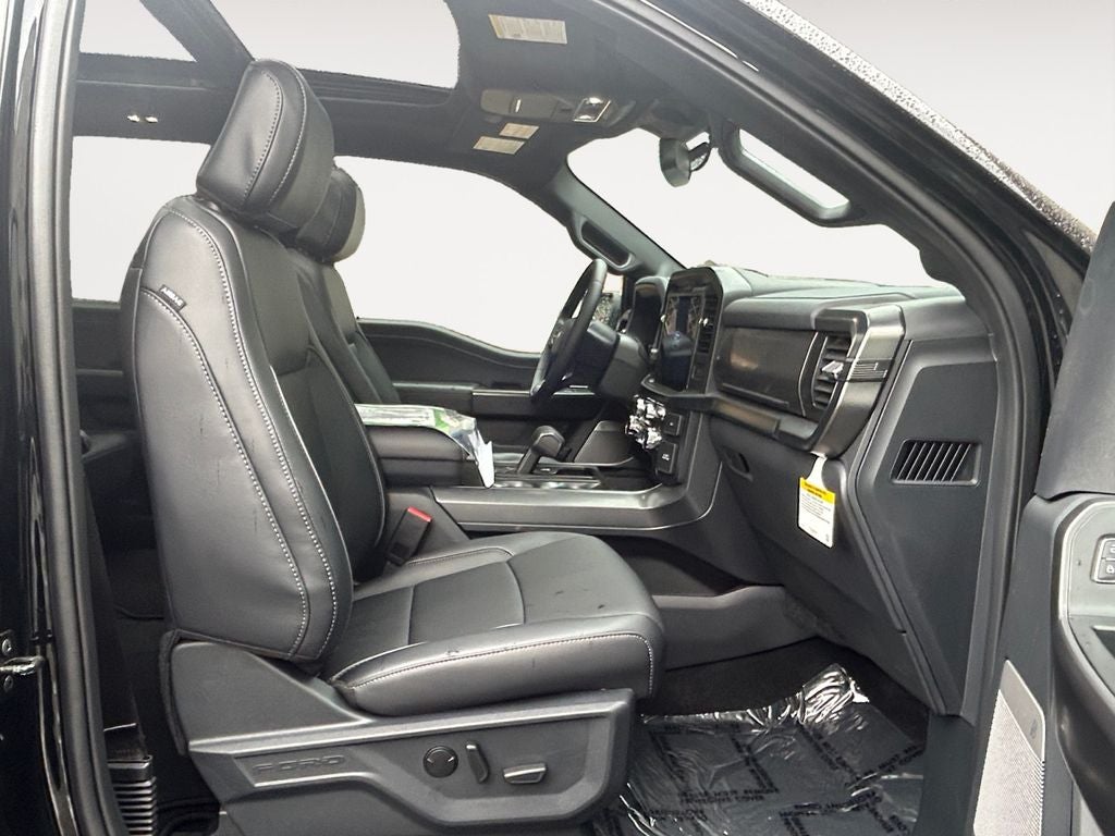 2026 Ford F-150 Lariat 5.0 V8