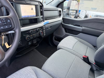 2027 Ford F-450SD XLT DRW