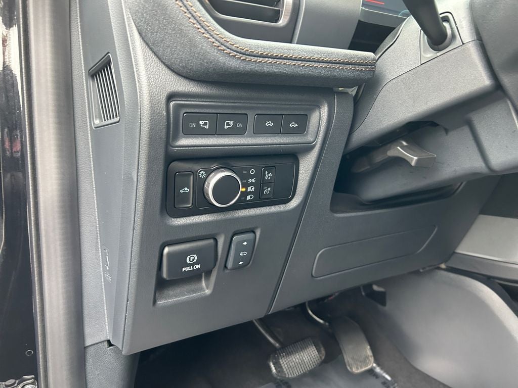 2023 Ford F-150 Lightning Lariat