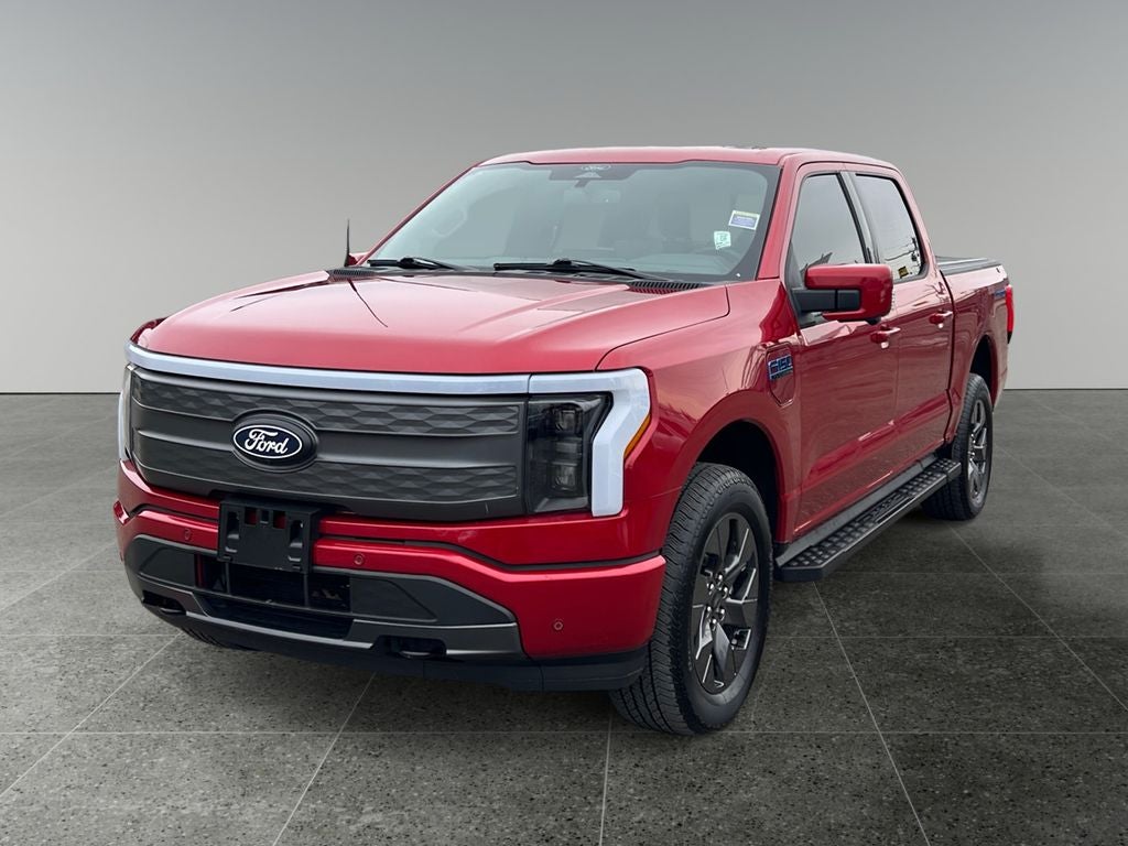 2025 Ford F-150 Lightning Lariat