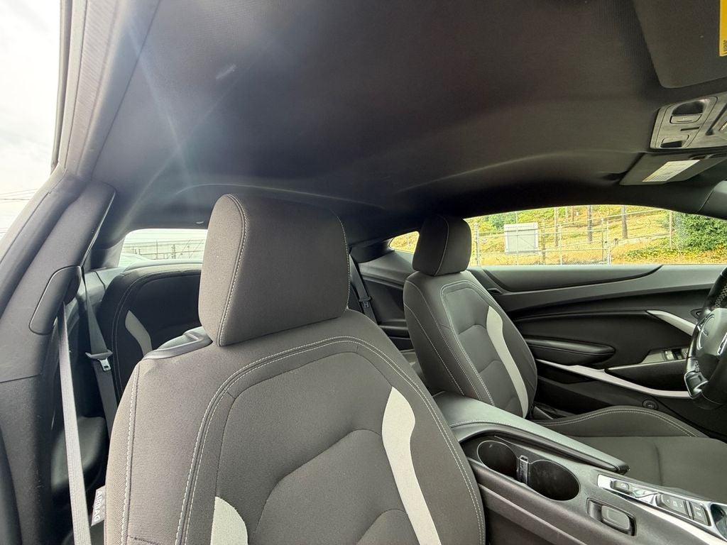 2022 Chevrolet Camaro 1LS
