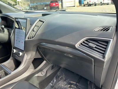 2022 Ford Edge ST Line