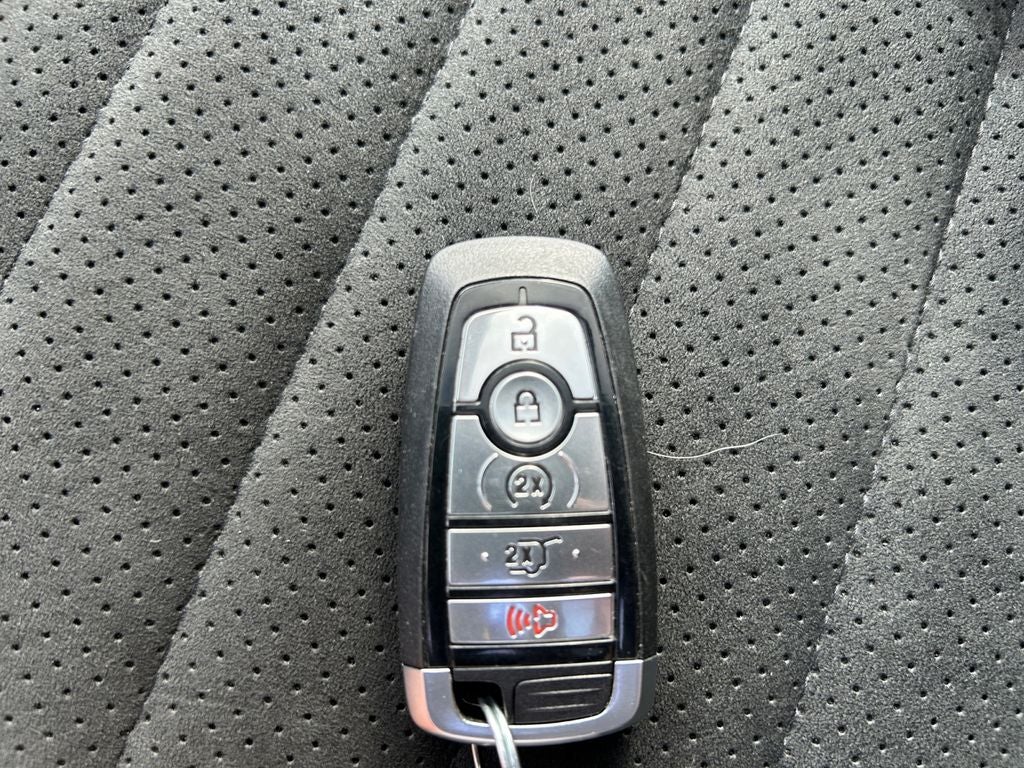 2022 Ford Edge ST Line