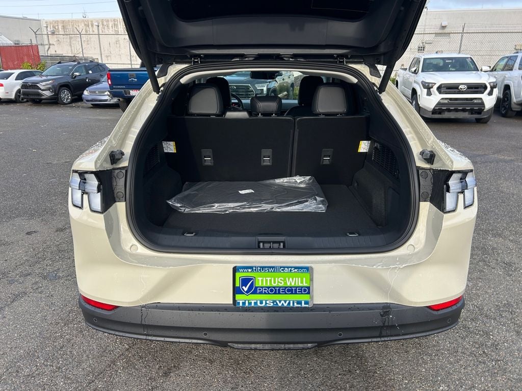 2025 Ford Mustang Mach-E Premium