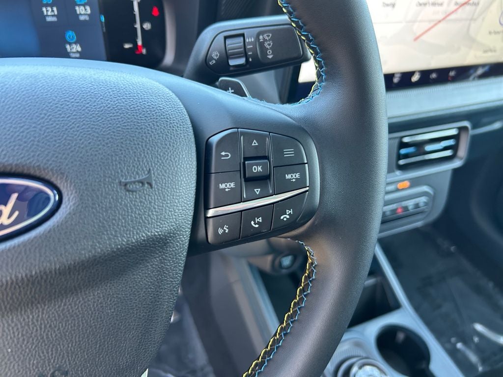 2025 Ford Maverick Lobo Standard