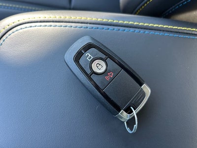 2025 Ford Maverick Lobo Standard