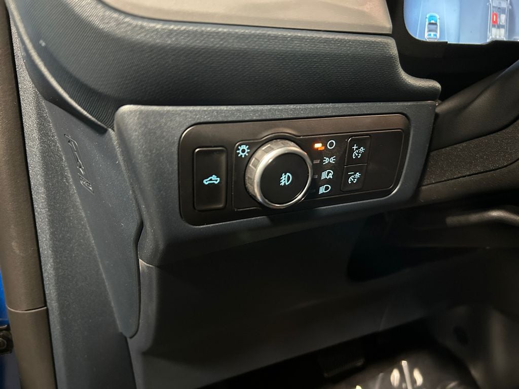 2026 Ford Maverick Lobo Standard